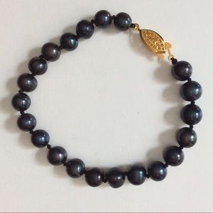 14k AKOYA Cultured Black Pearl Bracelet
